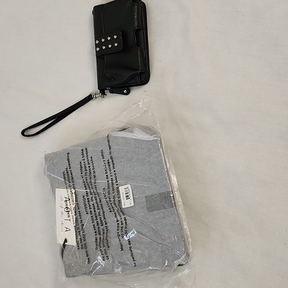 NWT Elena AOTA Black Bag W/ Small Wristlet Wallet - Picture 4 of 16